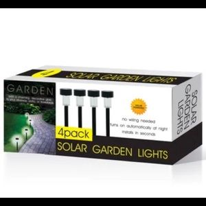 New| (2)4-piece Solar Powered Garden Lights Set